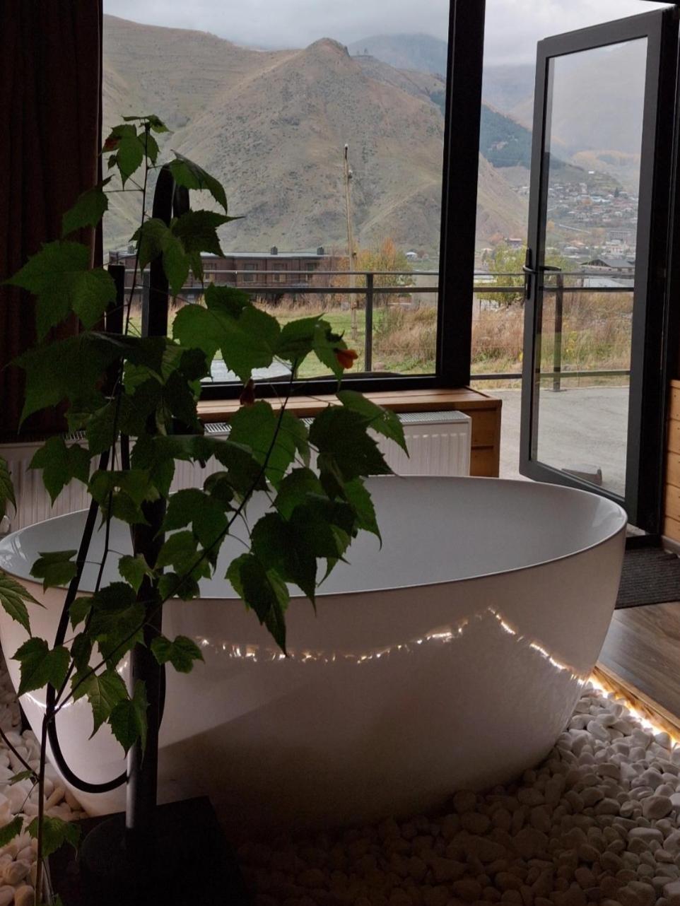 Kera Cottages Kazbegi Eksteriør bilde